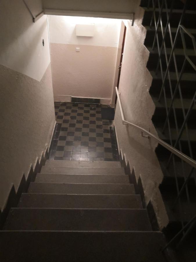 Economy Flat 18 Minutes From Vaclavske Namesti Praga Zewnętrze zdjęcie